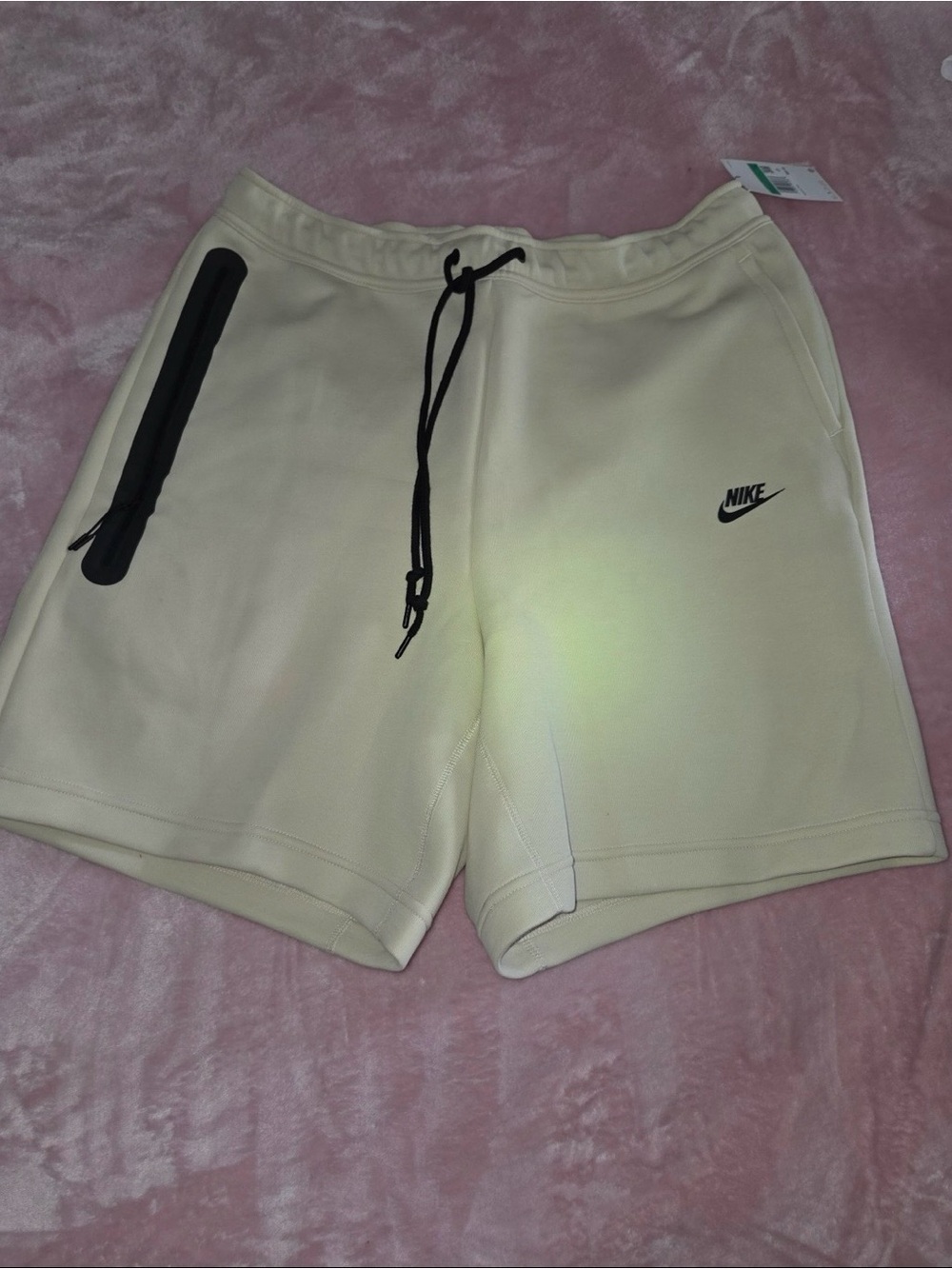 Nike Tech Athletic Shorts Beige Size XL